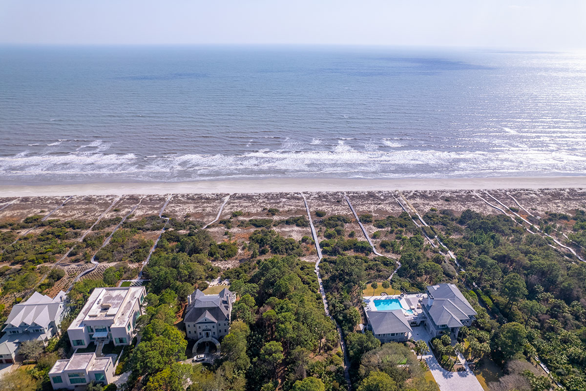 Real Estate Spotlight: 99 Flyway, 97 Flyway, and 112 Flyway