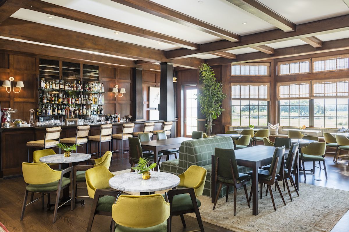 New at the Cassique Clubhouse: The Living Room and Tom’s Kitchen
